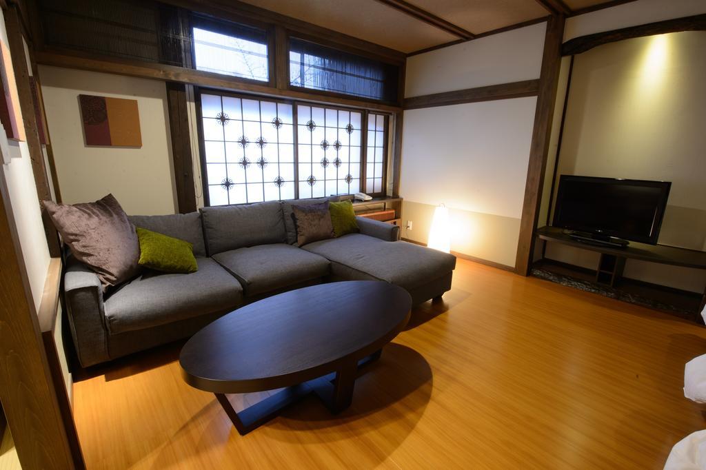 Hotel Naraya Kusatsu  Exterior foto