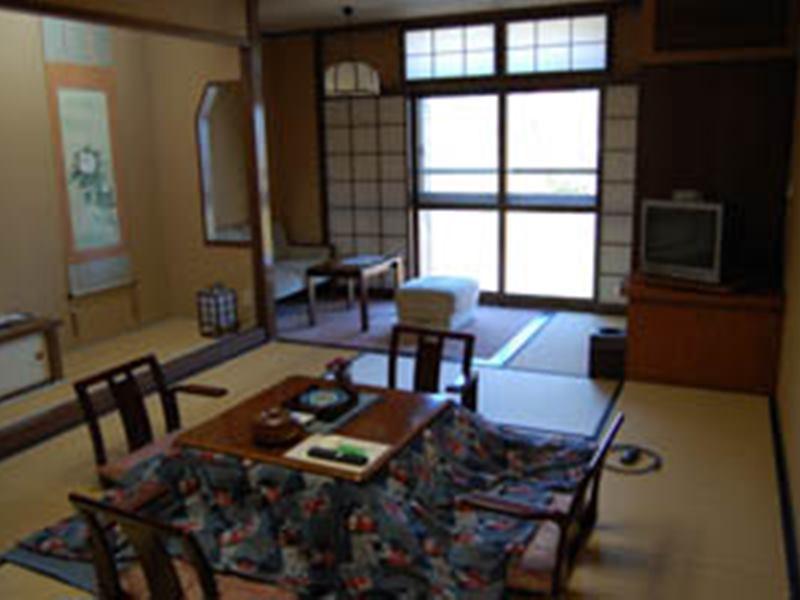 Hotel Naraya Kusatsu  Exterior foto